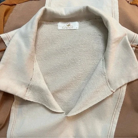 Sunland 17 Oversized Tan Brown Cream Contrast Patchwork Top. Size Small. - Picture 12 of 16